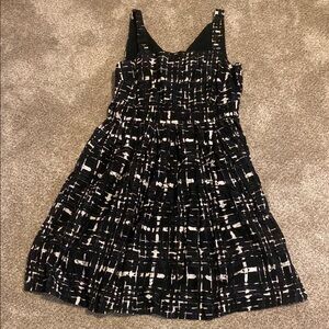 😎Chic Black and White Patterned Dress